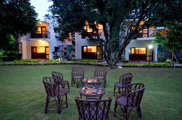 Hotel Corbett Suman Grand Corbett National Park Exterior foto