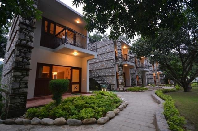 Hotel Corbett Suman Grand Corbett National Park Exterior foto