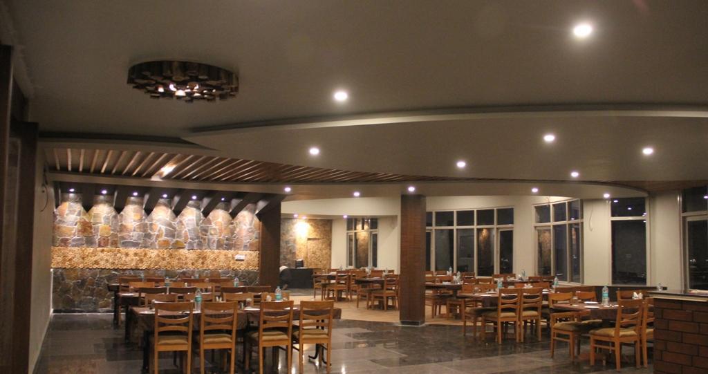 Hotel Corbett Suman Grand Corbett National Park Exterior foto